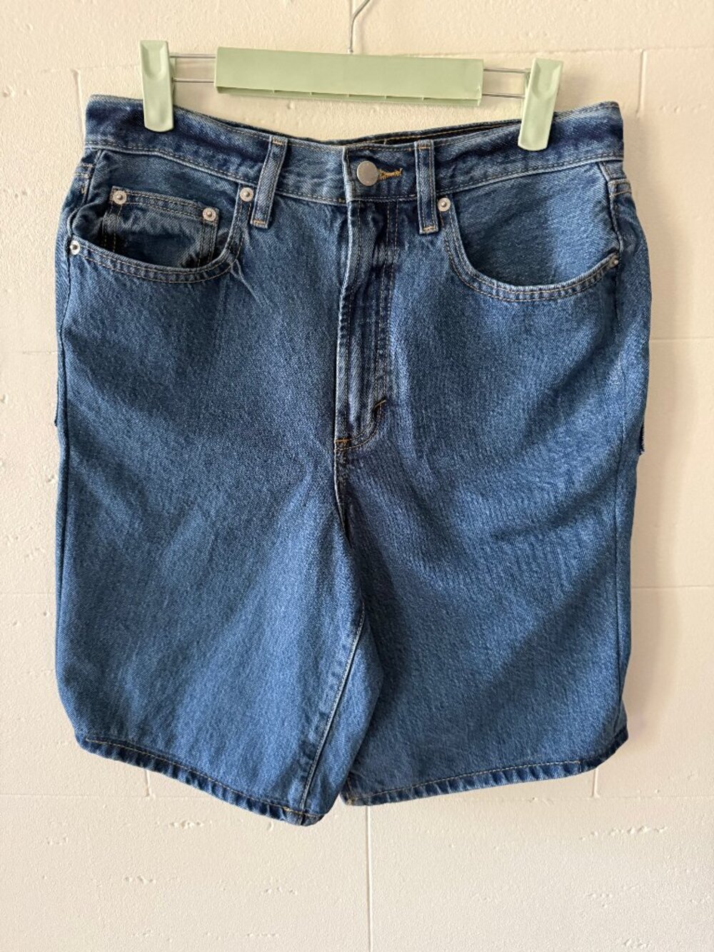 Universal Thread | High Rise Long Denim Jean Shorts | Bermudas | Size 6